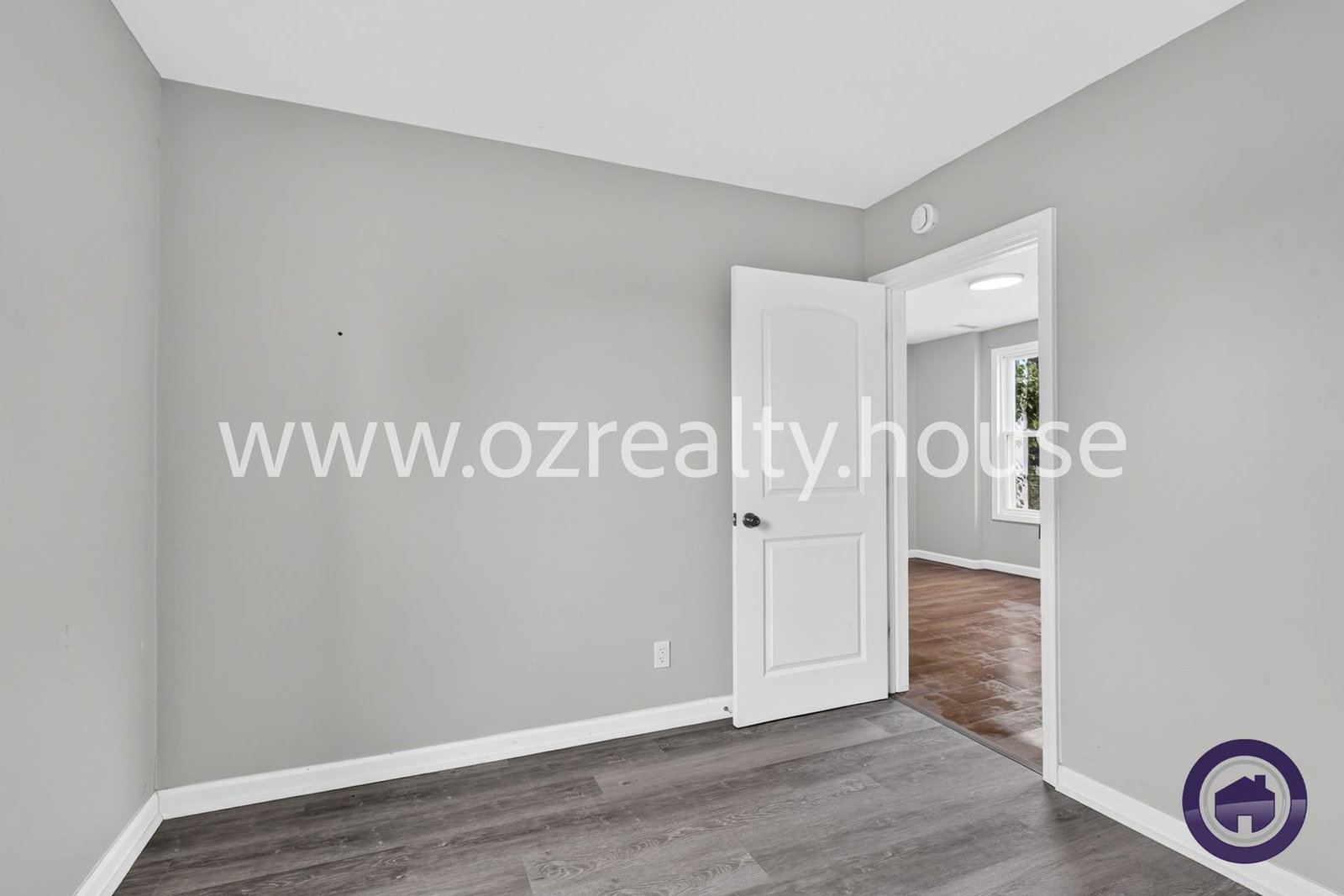 Gallery Image 13