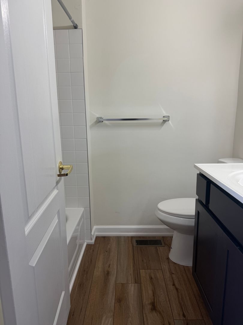 Gallery Image 18