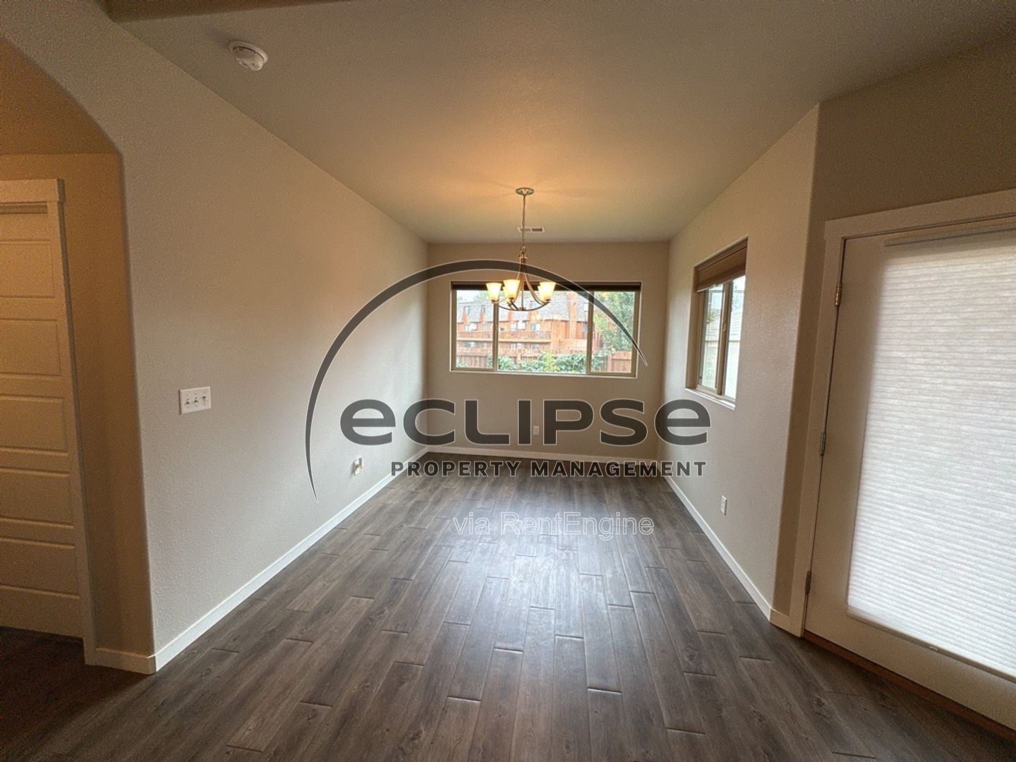 Gallery Image 25