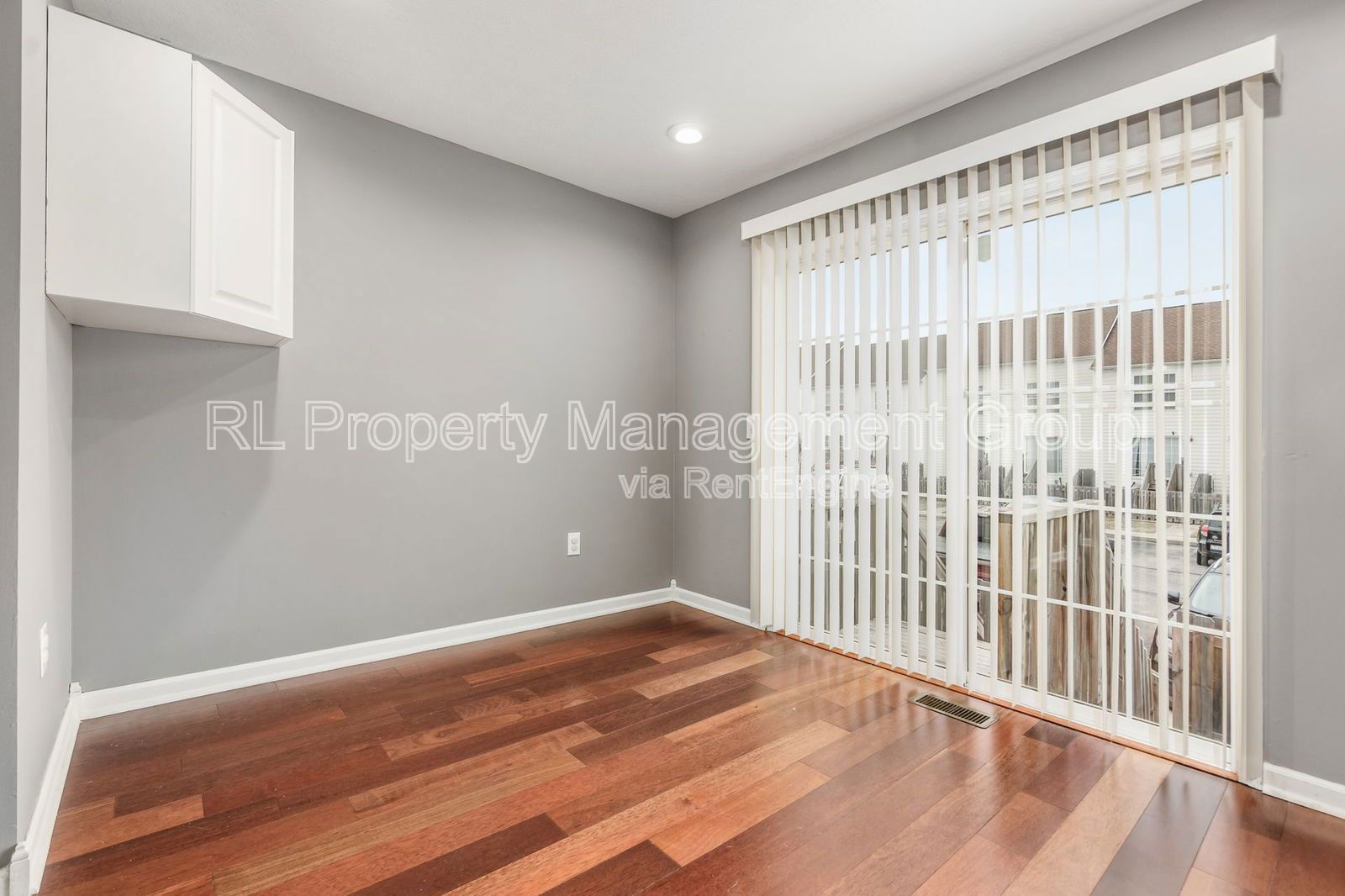 Gallery Image 13