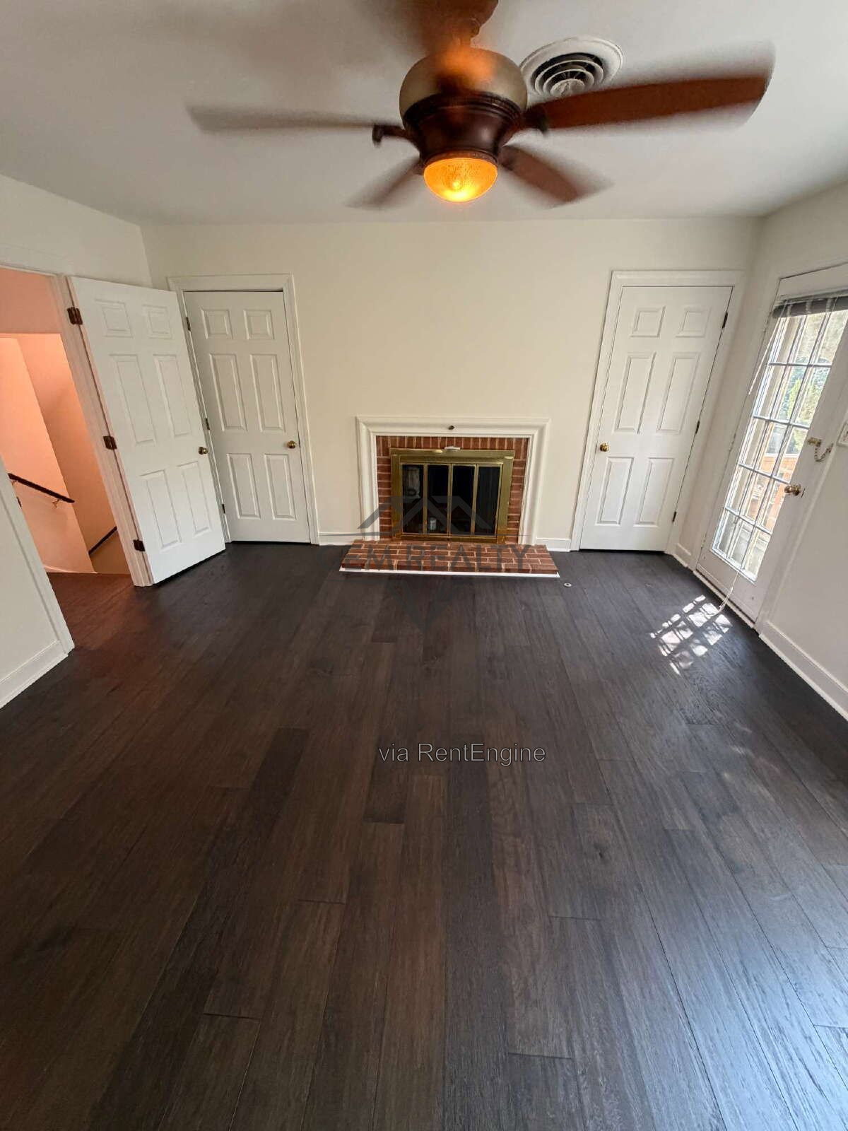 Gallery Image 21