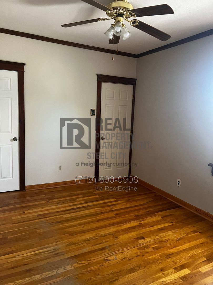 Gallery Image 12