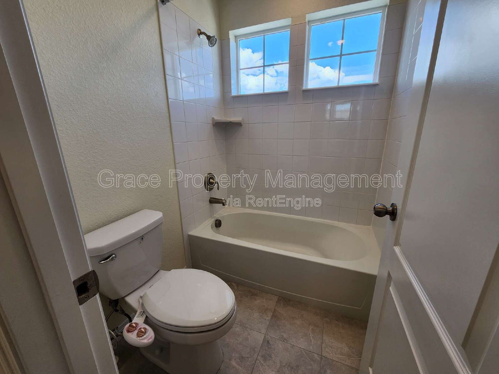 Gallery Image 18