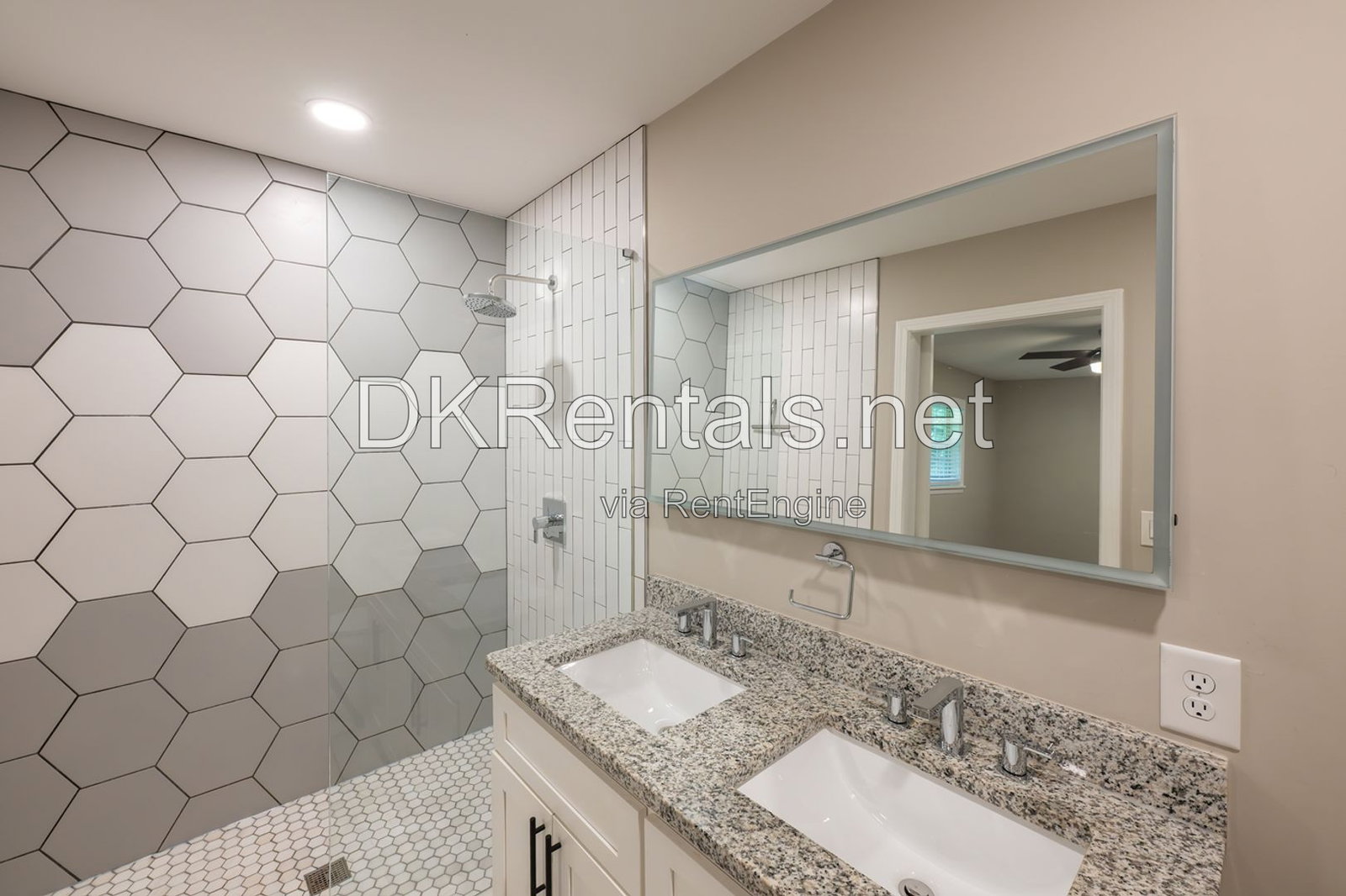 Gallery Image 17