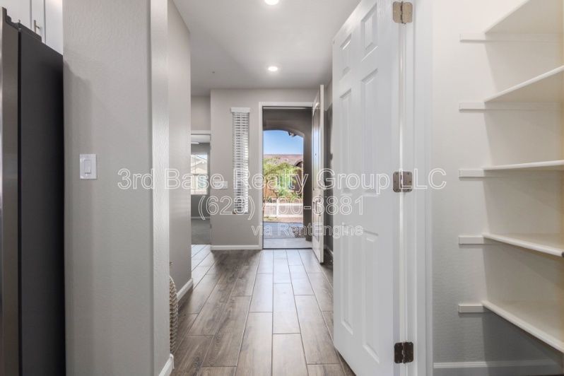 Gallery Image 21