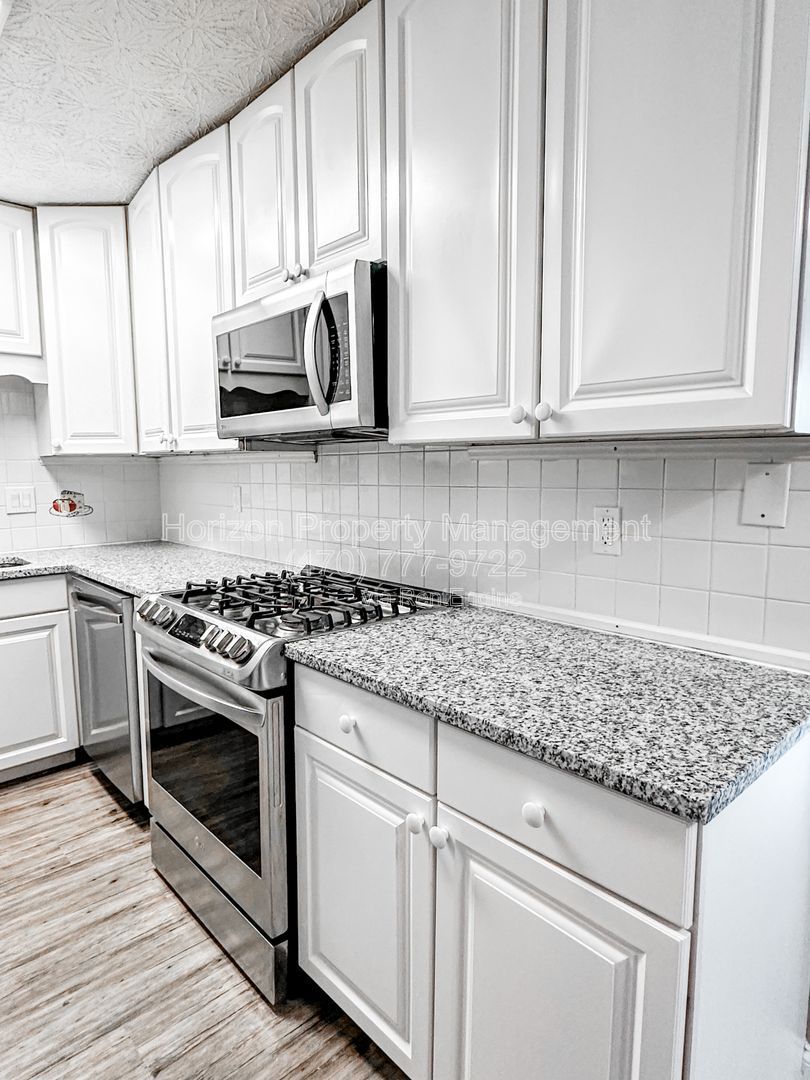 Gallery Image 6
