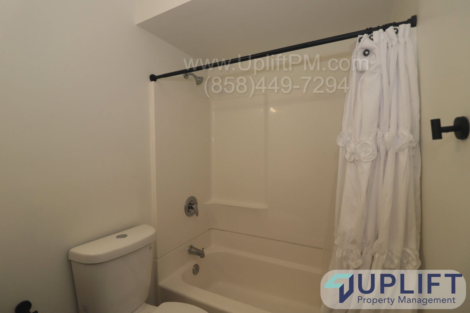 Gallery Image 16