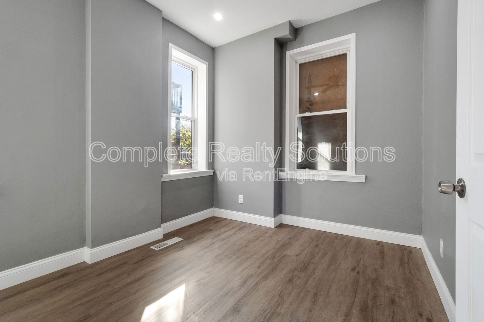Gallery Image 19