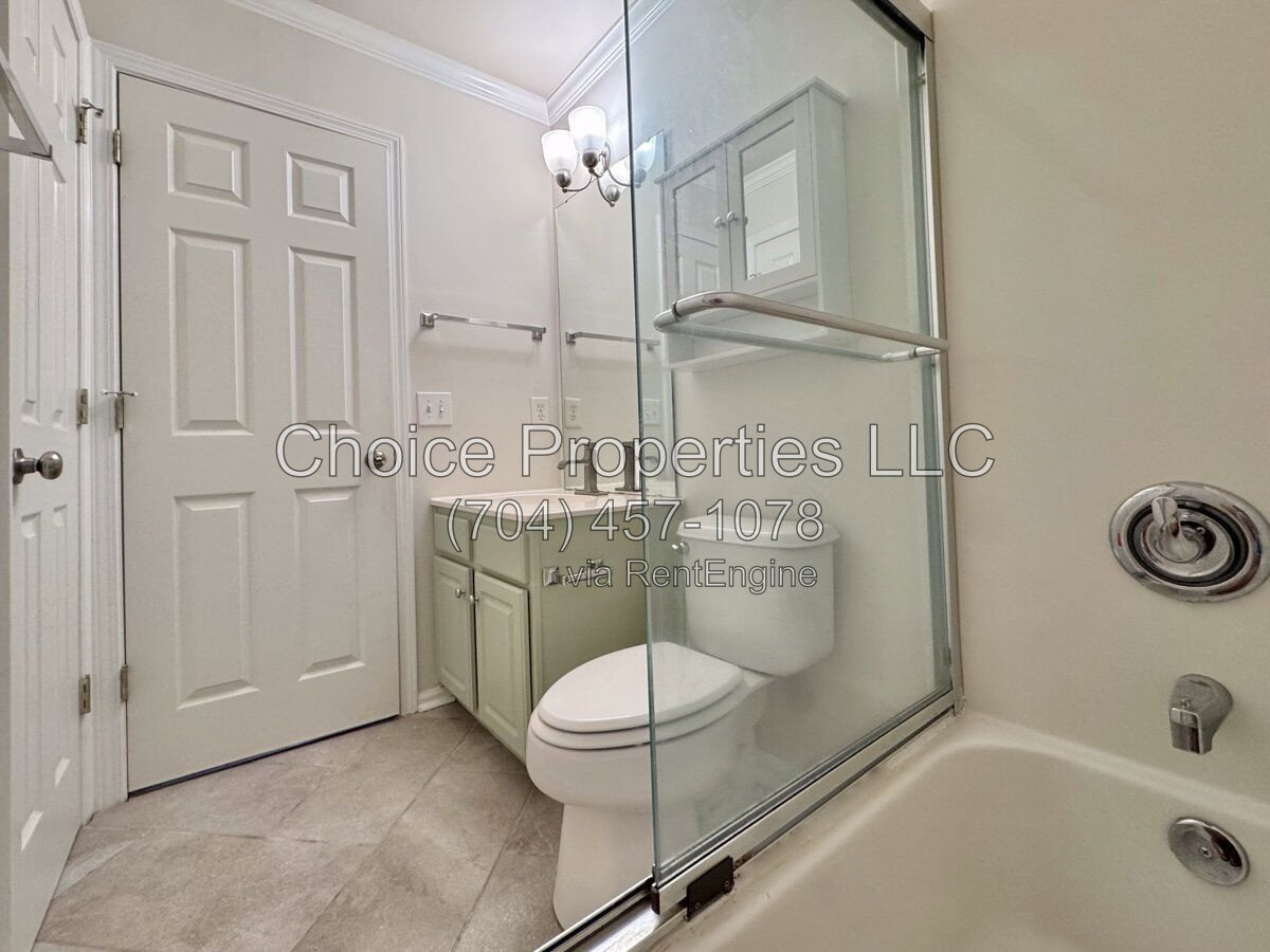 Gallery Image 32