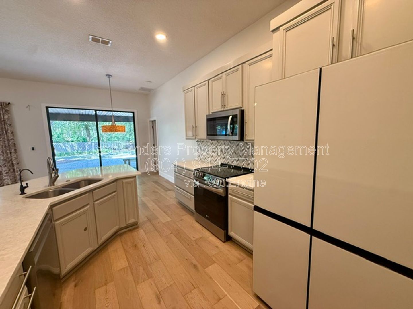 Gallery Image 12