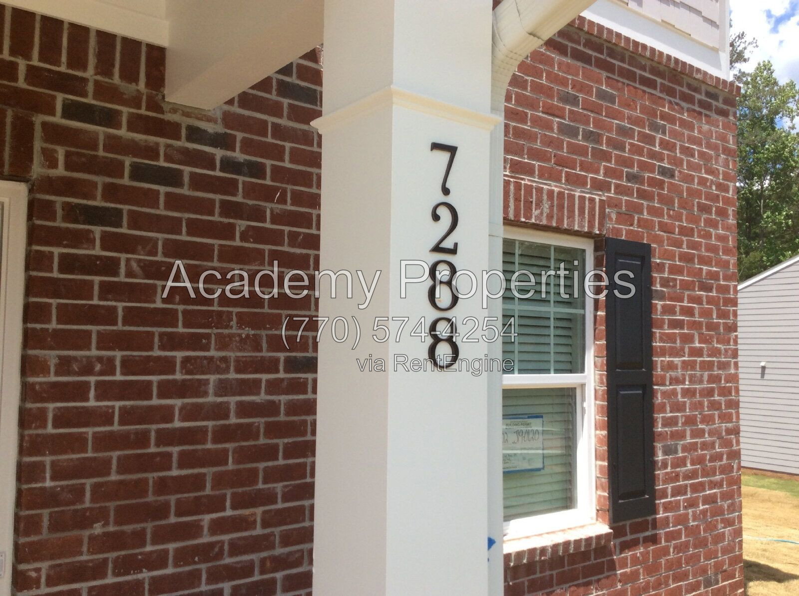 Gallery Image 0