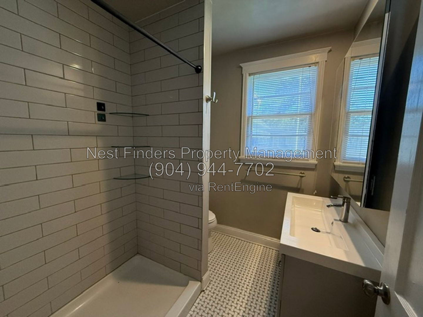 Gallery Image 18