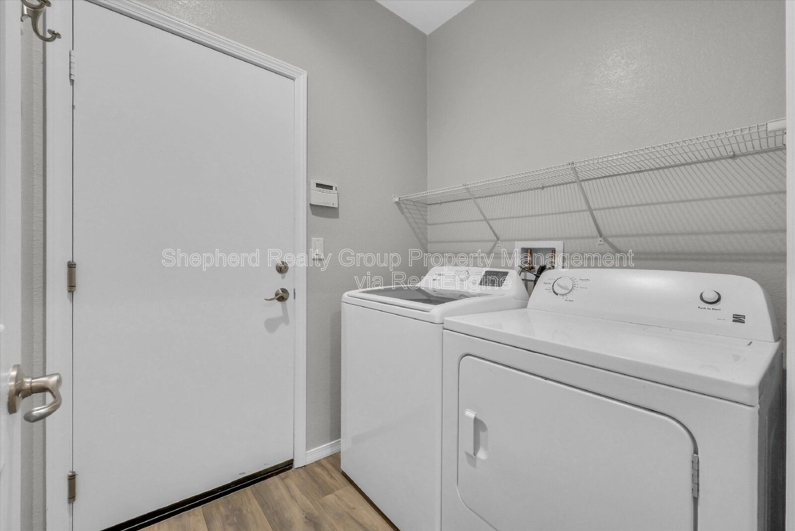 Gallery Image 13