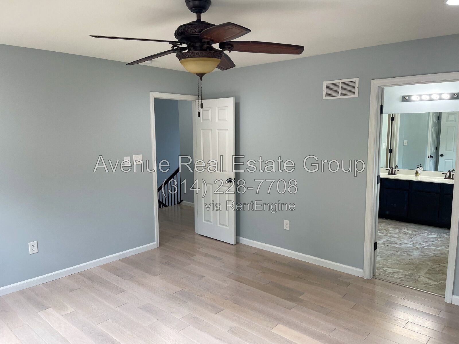 Gallery Image 11