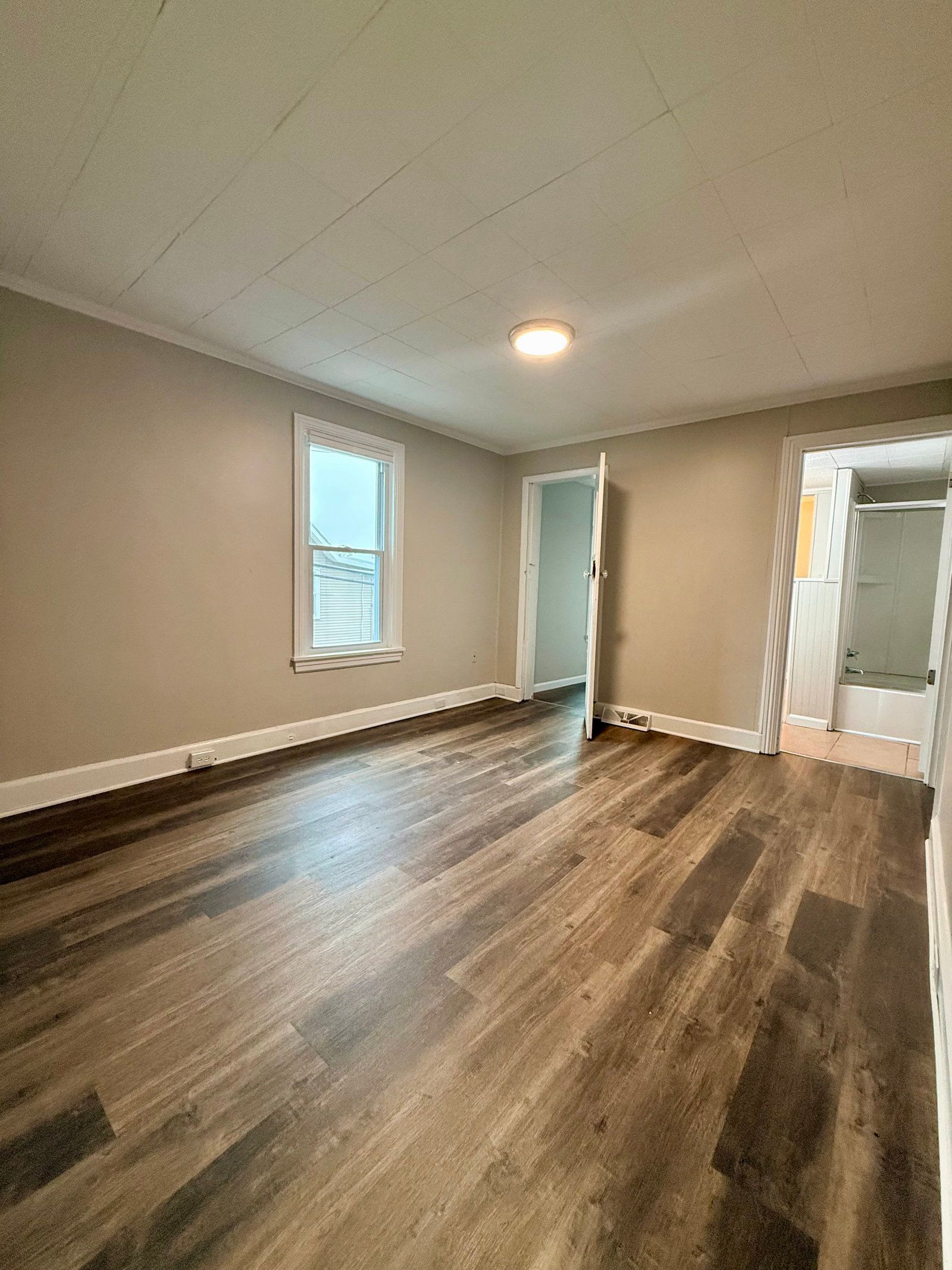 Gallery Image 17