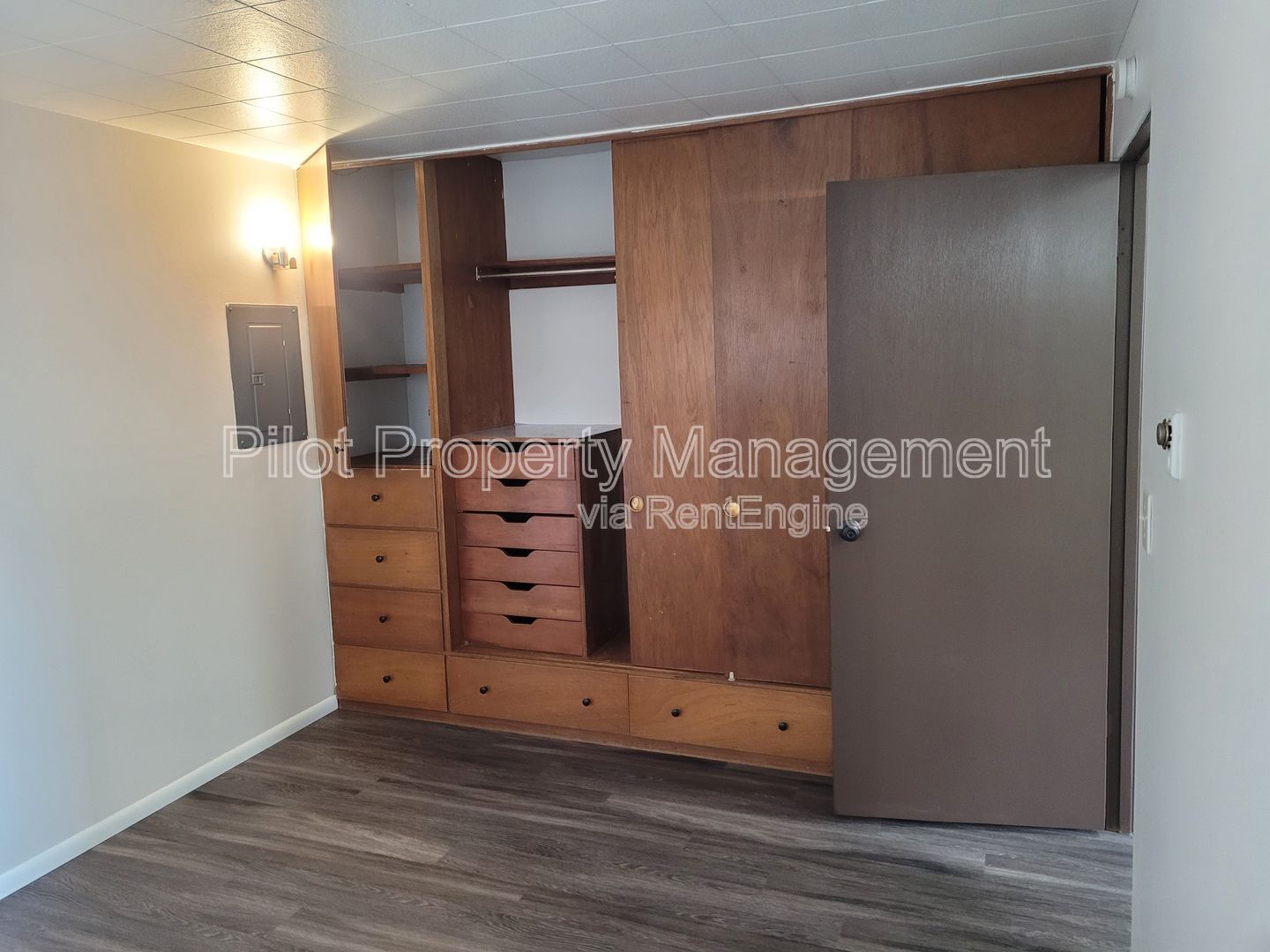 Gallery Image 8
