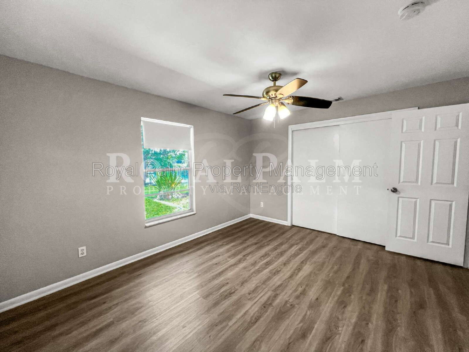 Gallery Image 18
