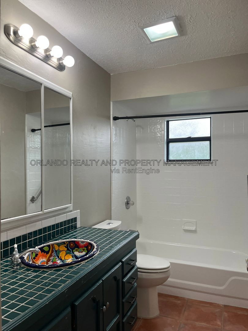Gallery Image 19