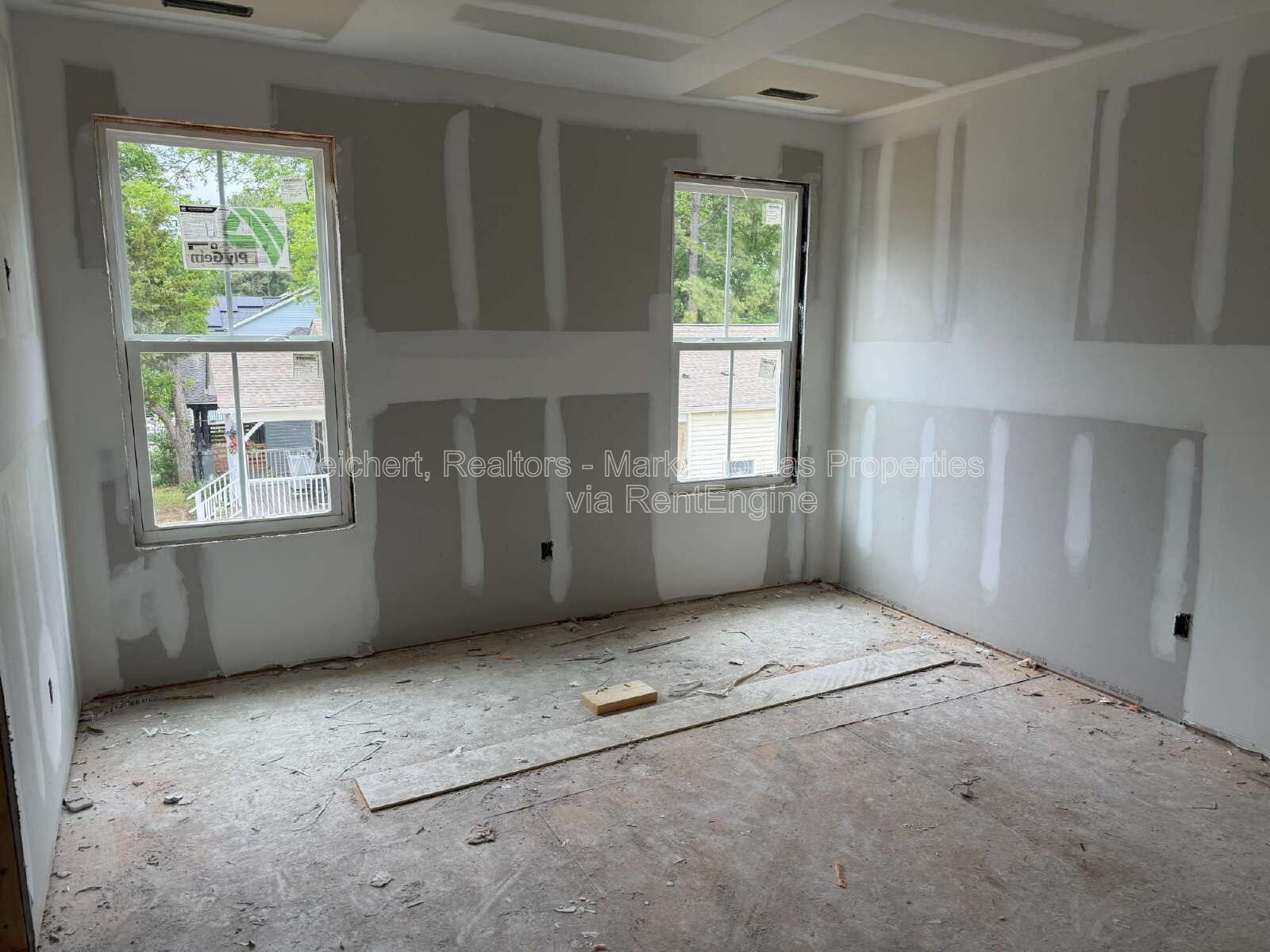 Gallery Image 22