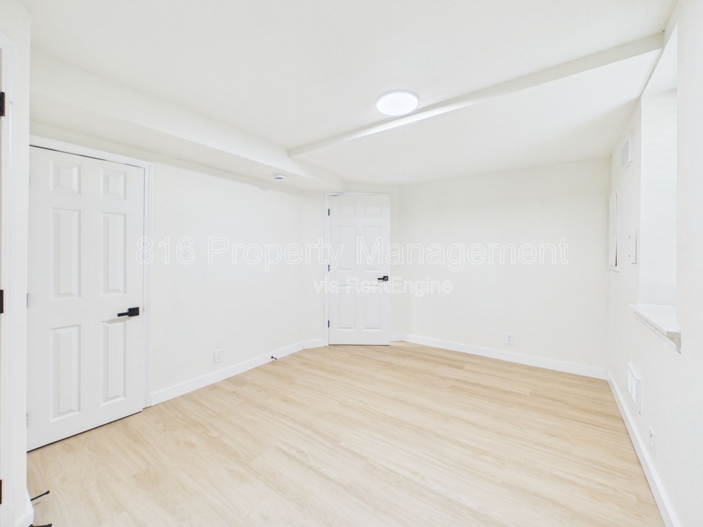 Gallery Image 18