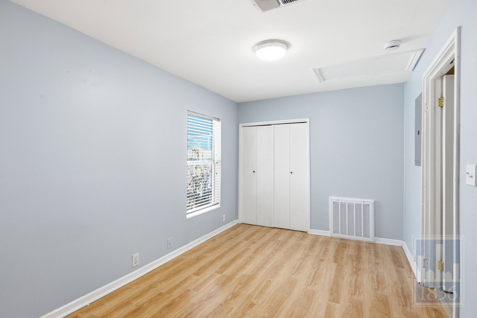 Gallery Image 18