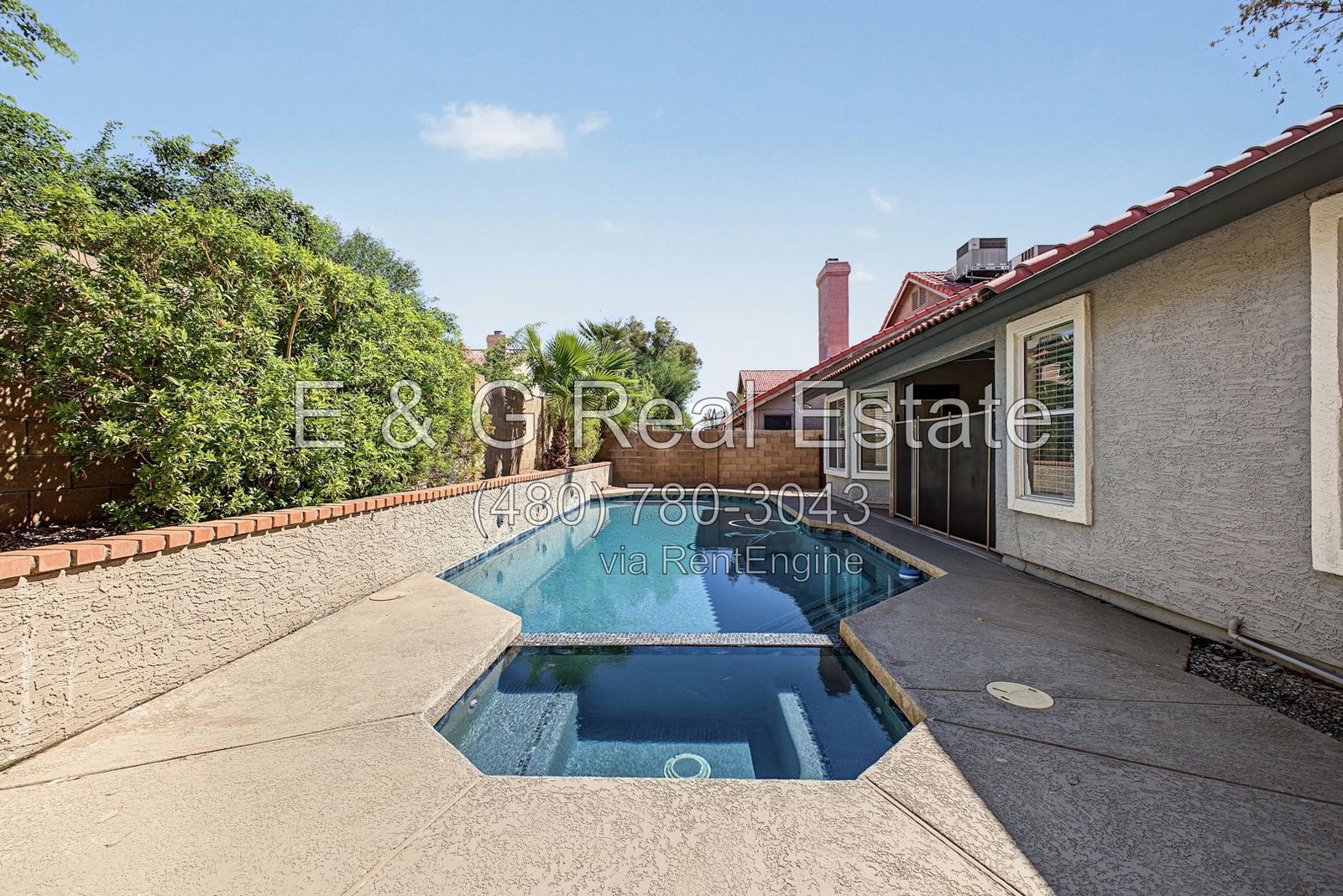 Gallery Image 0