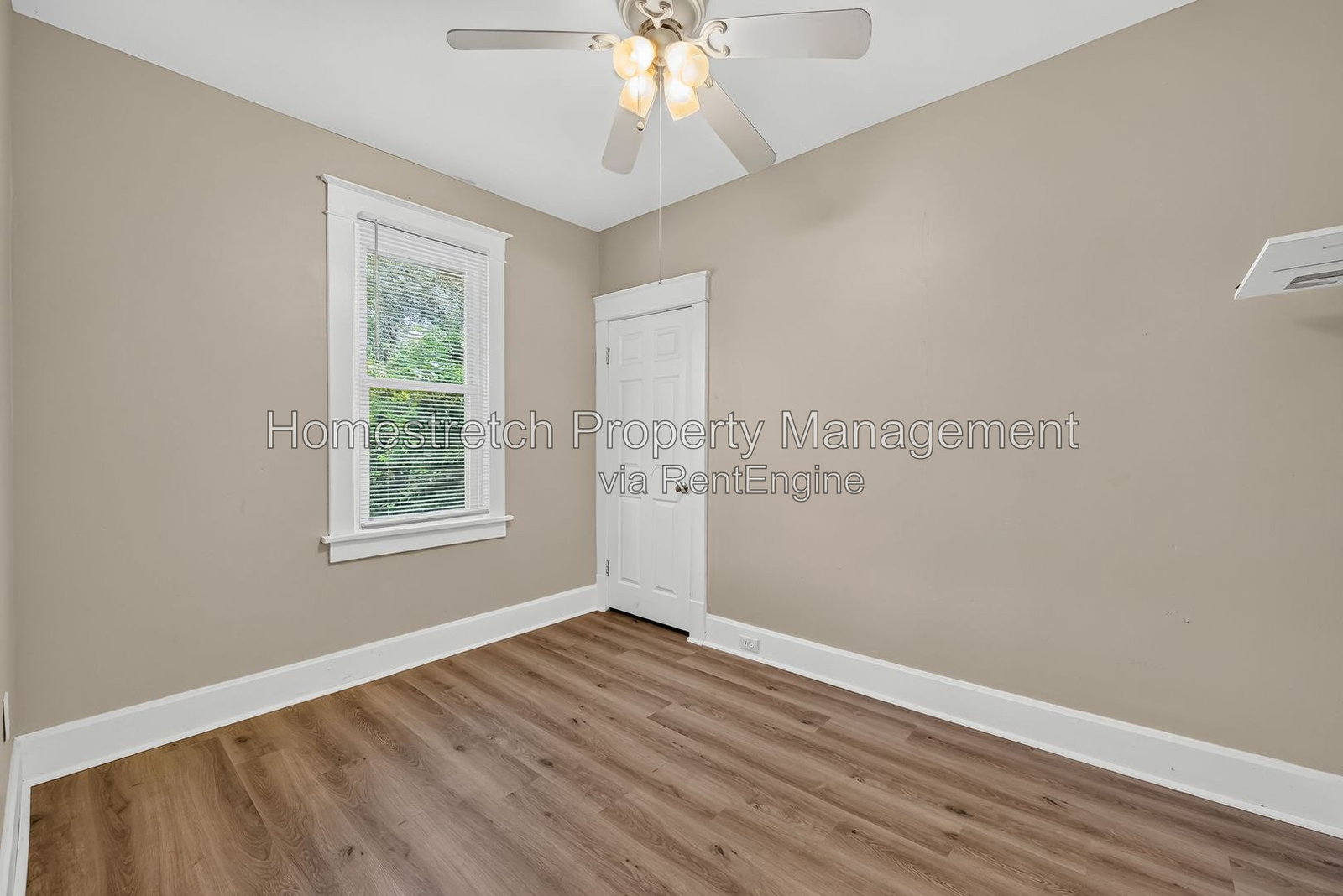 Gallery Image 18