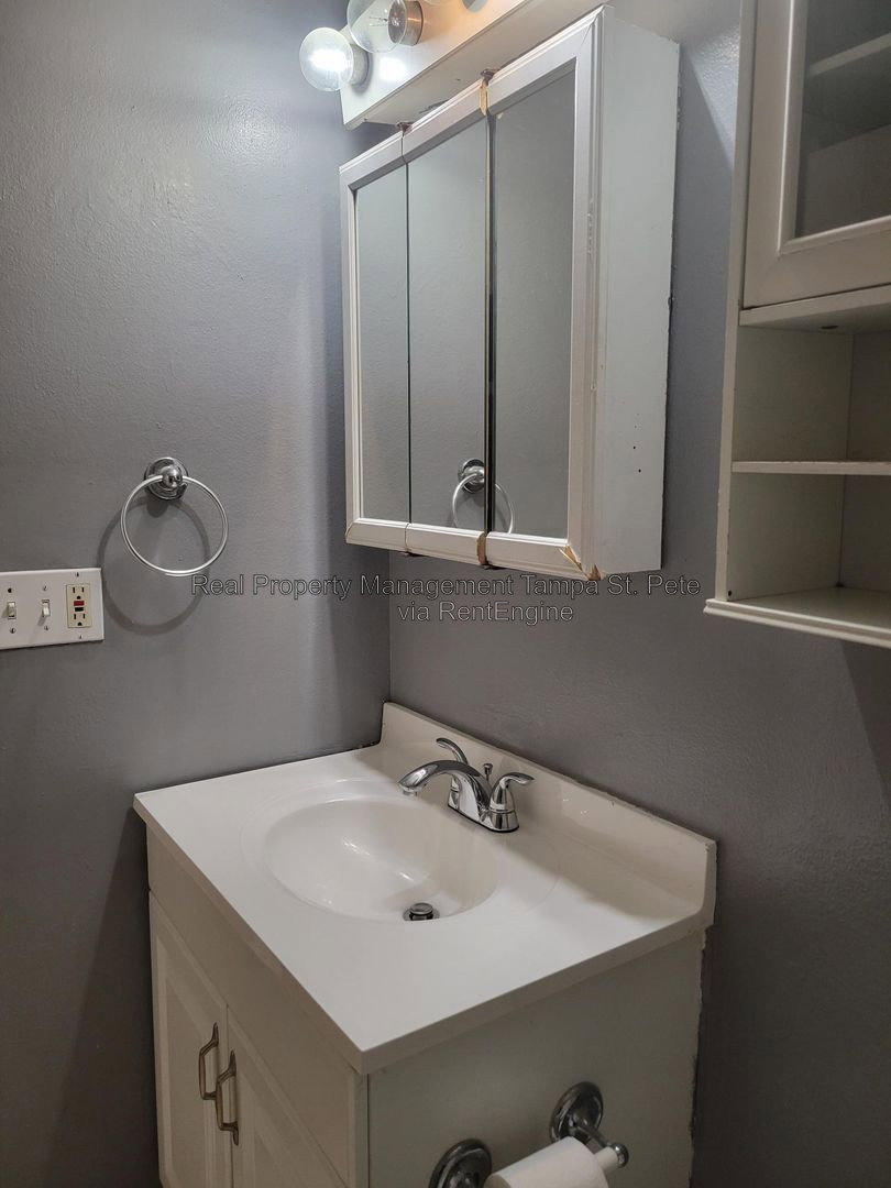 Gallery Image 14