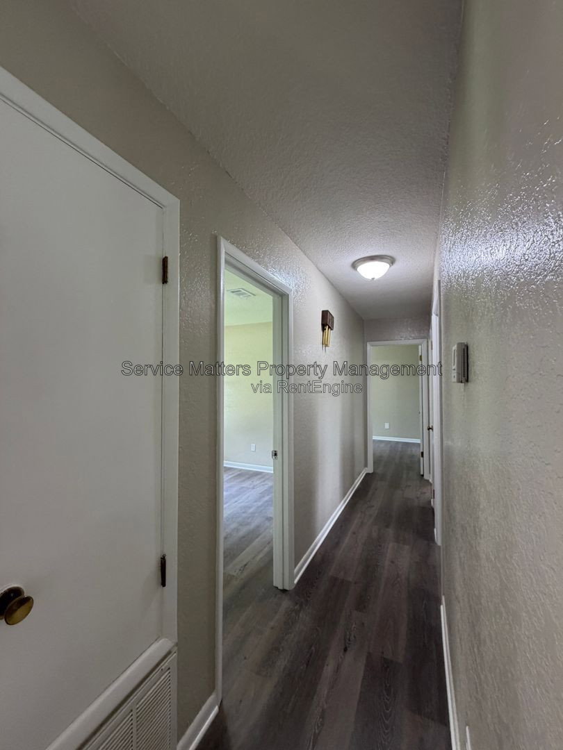 Gallery Image 17