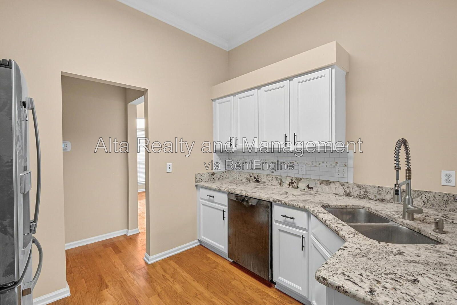 Gallery Image 10