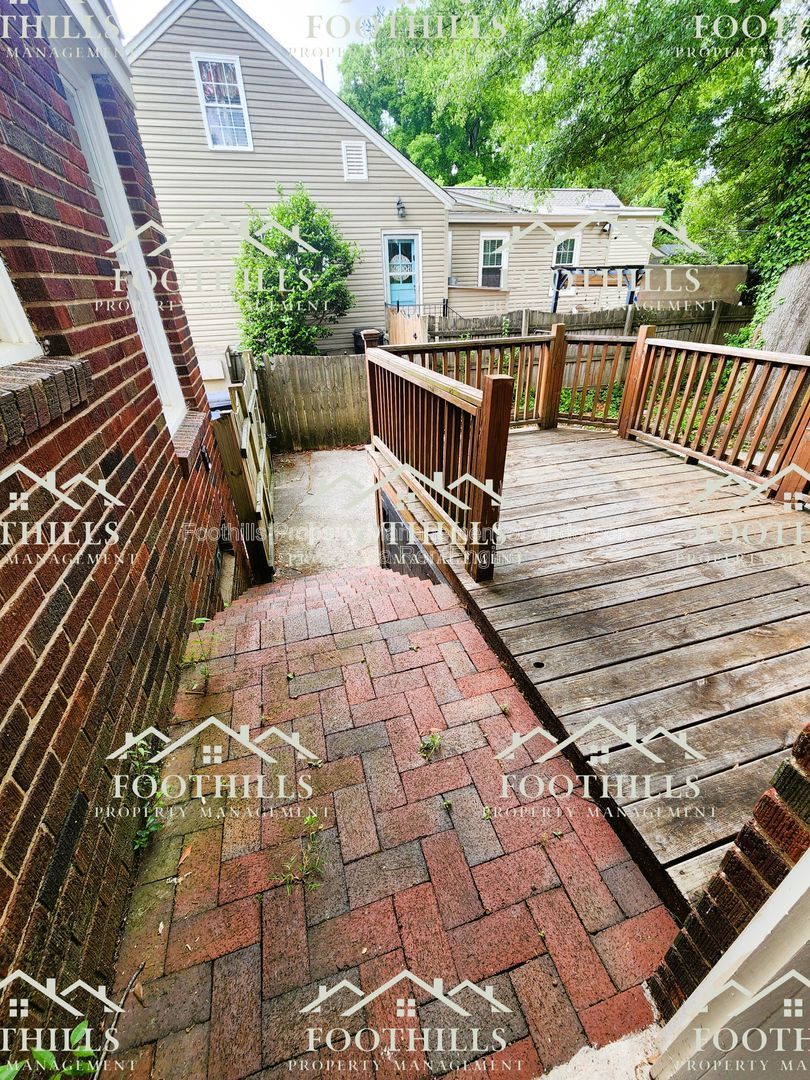 Gallery Image 22