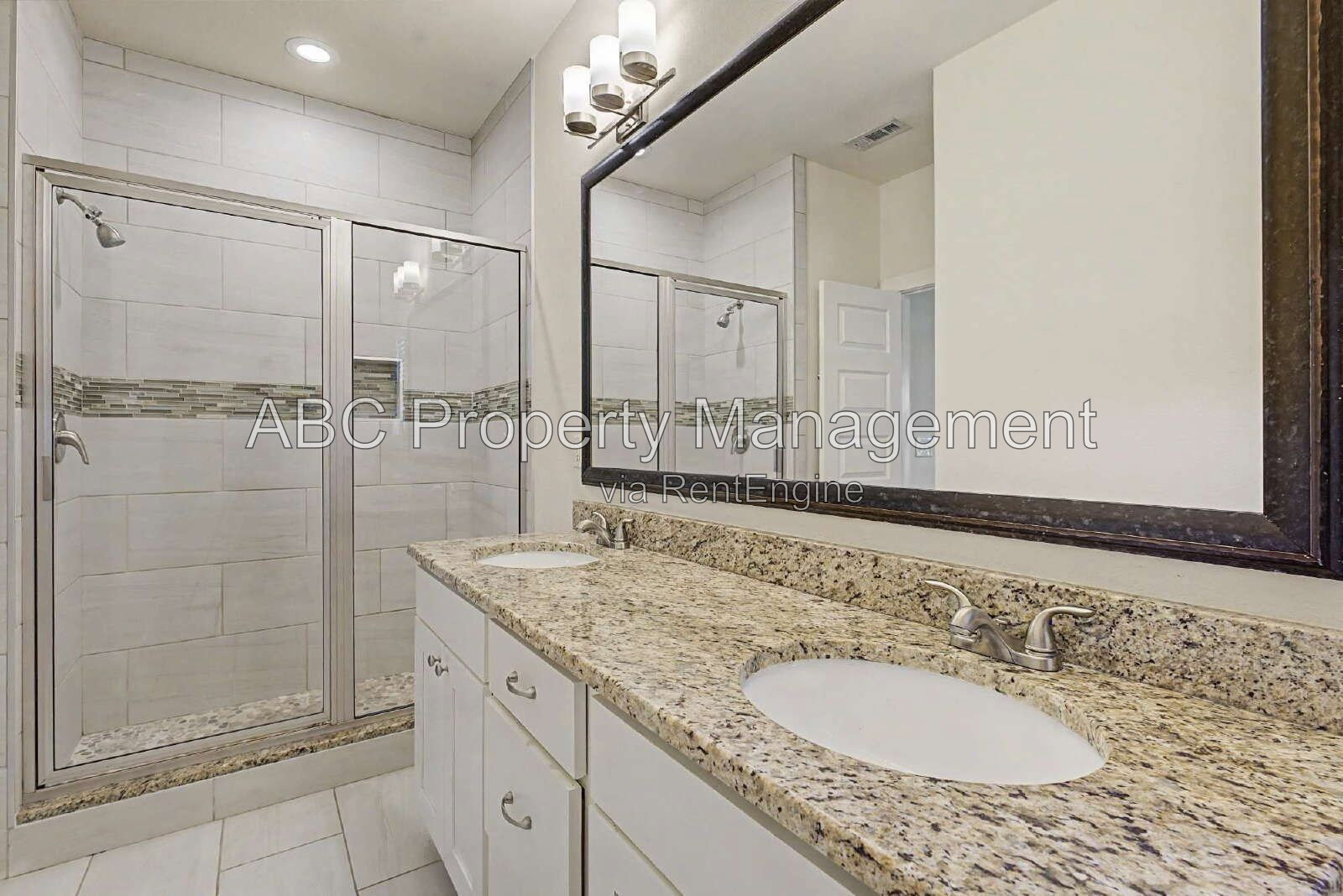 Gallery Image 16