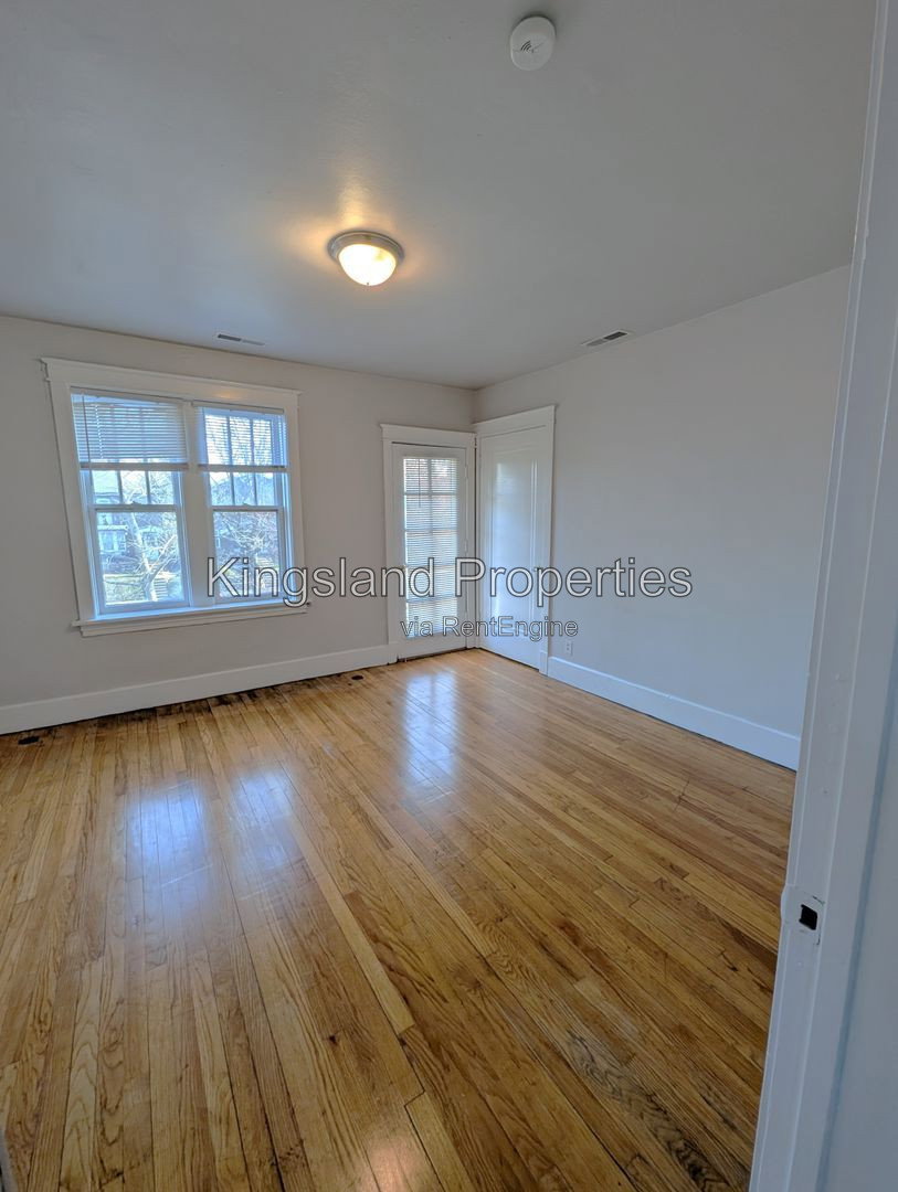 Gallery Image 7