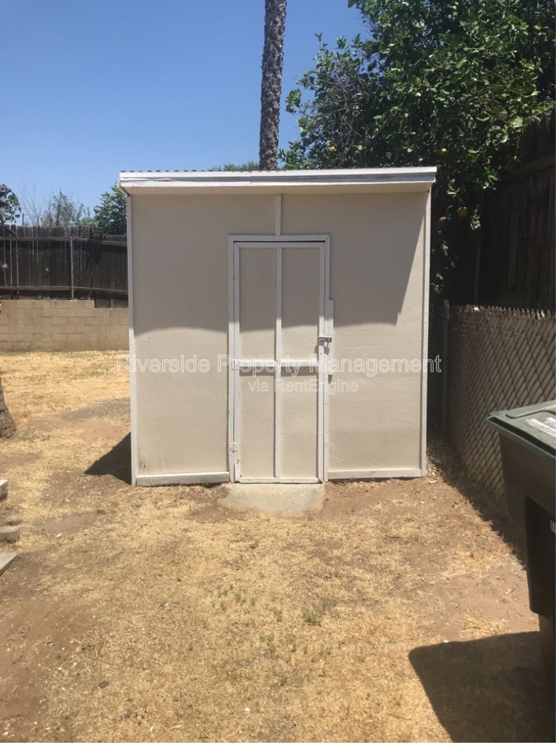 Gallery Image 10