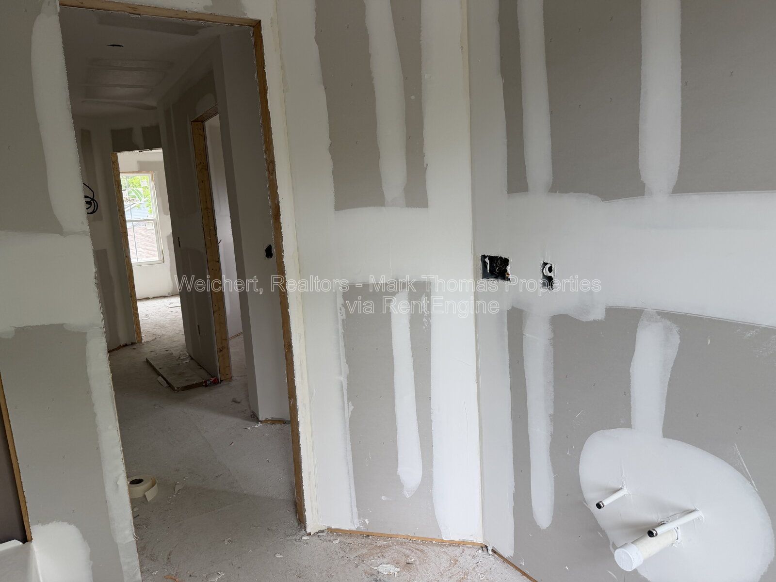 Gallery Image 38