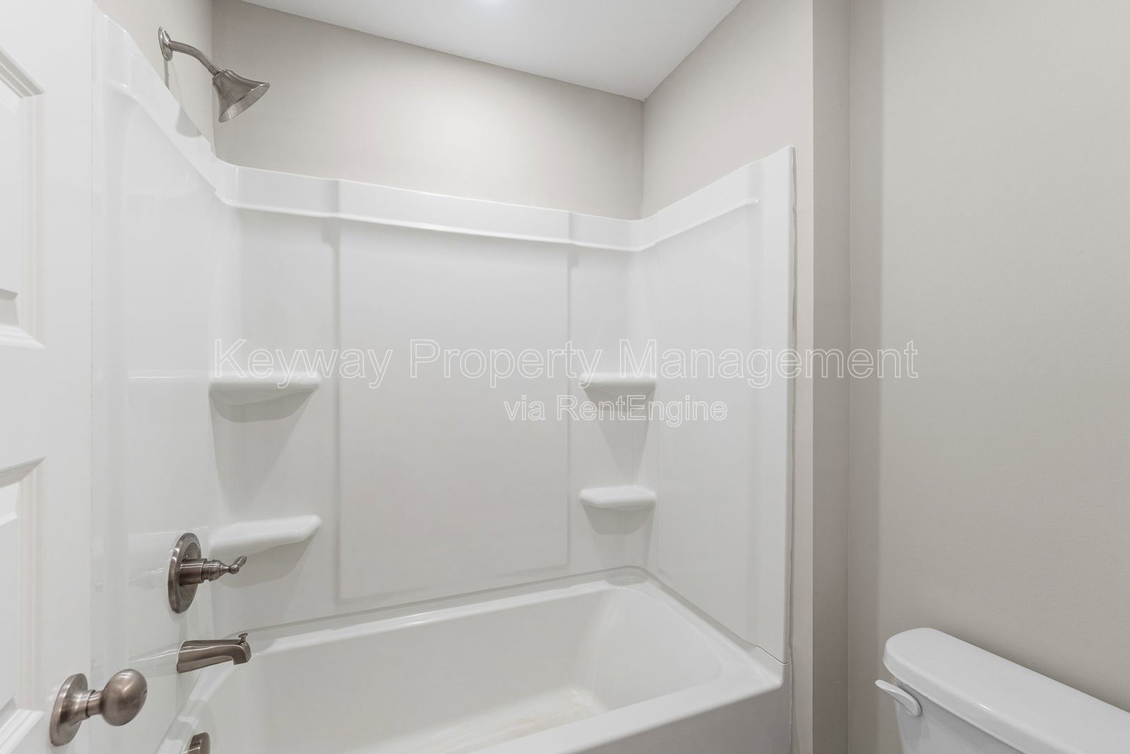 Gallery Image 18
