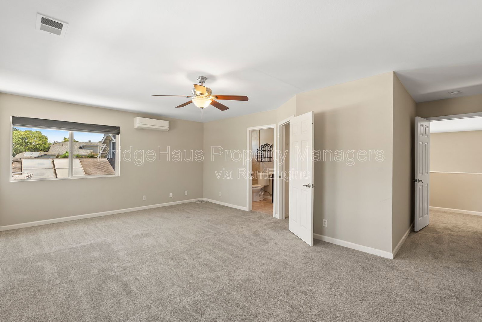 Gallery Image 41
