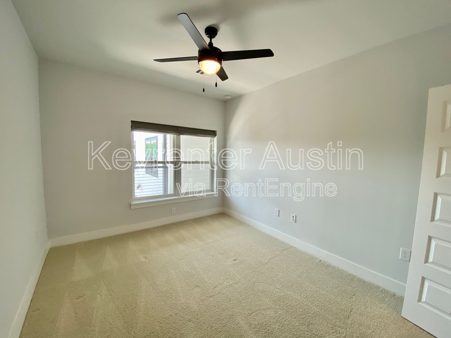 Gallery Image 19