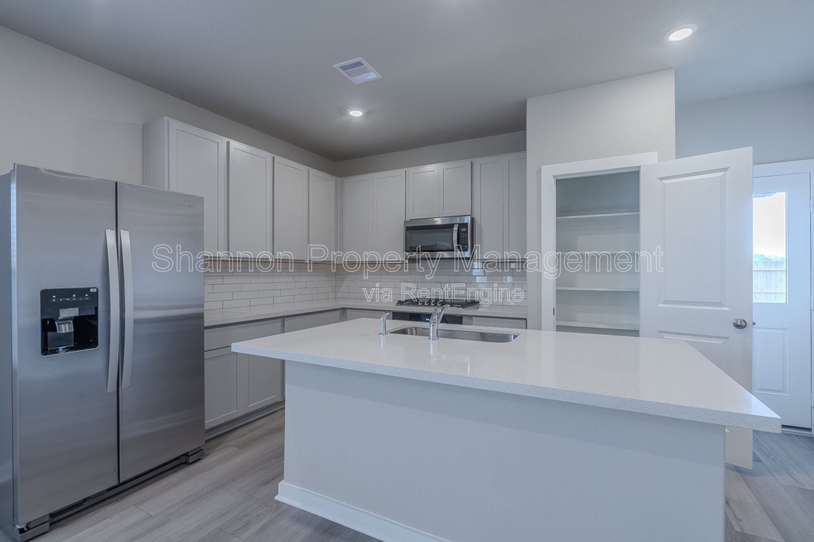 Gallery Image 14
