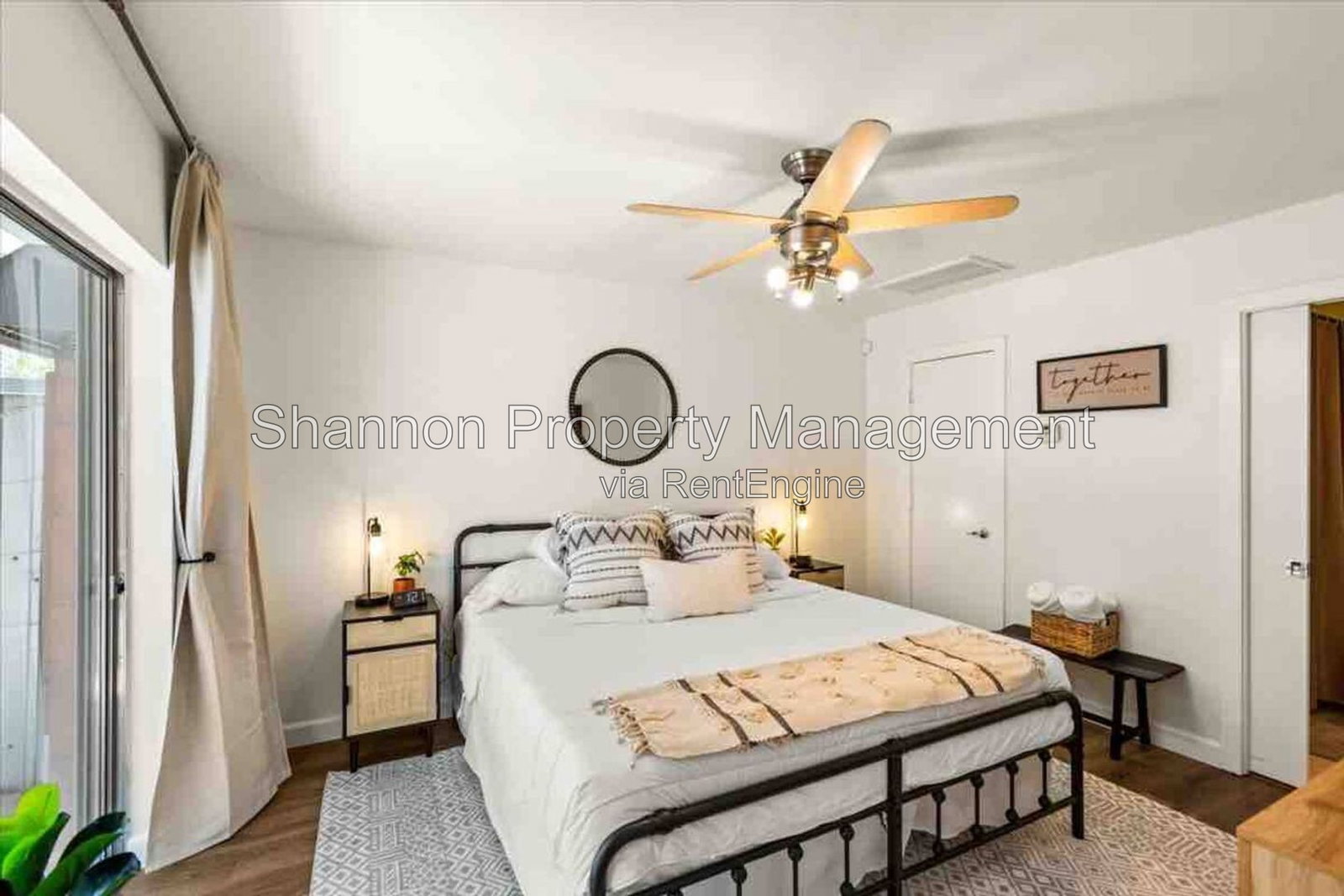 Gallery Image 19