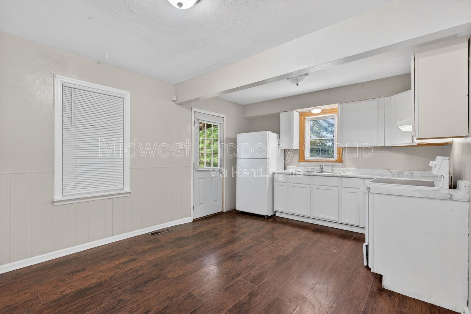 Gallery Image 0