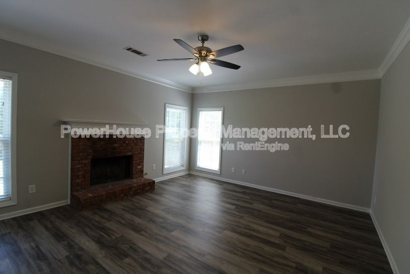 Gallery Image 41