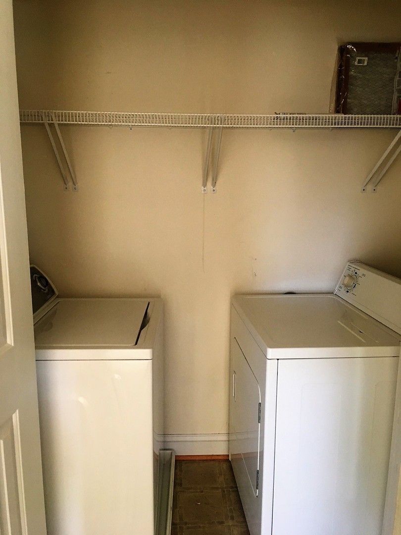 Gallery Image 17
