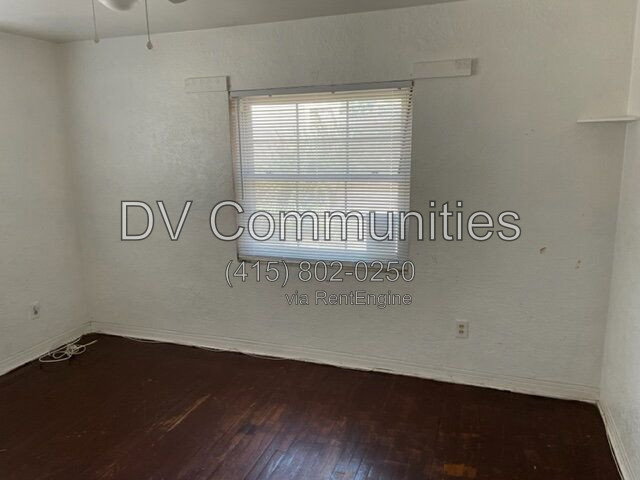 Gallery Image 14