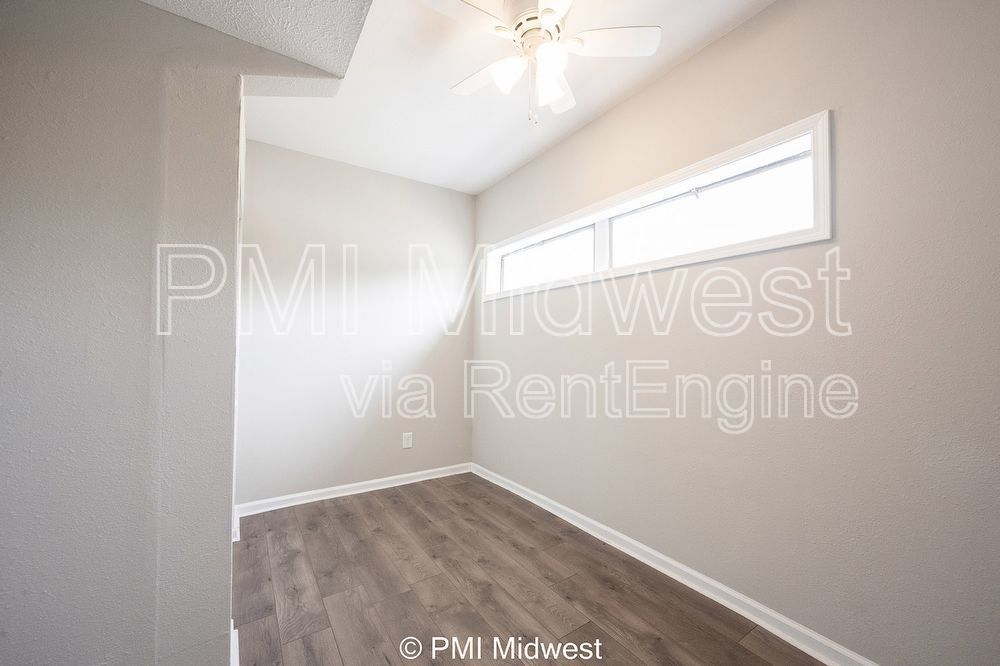 Gallery Image 16