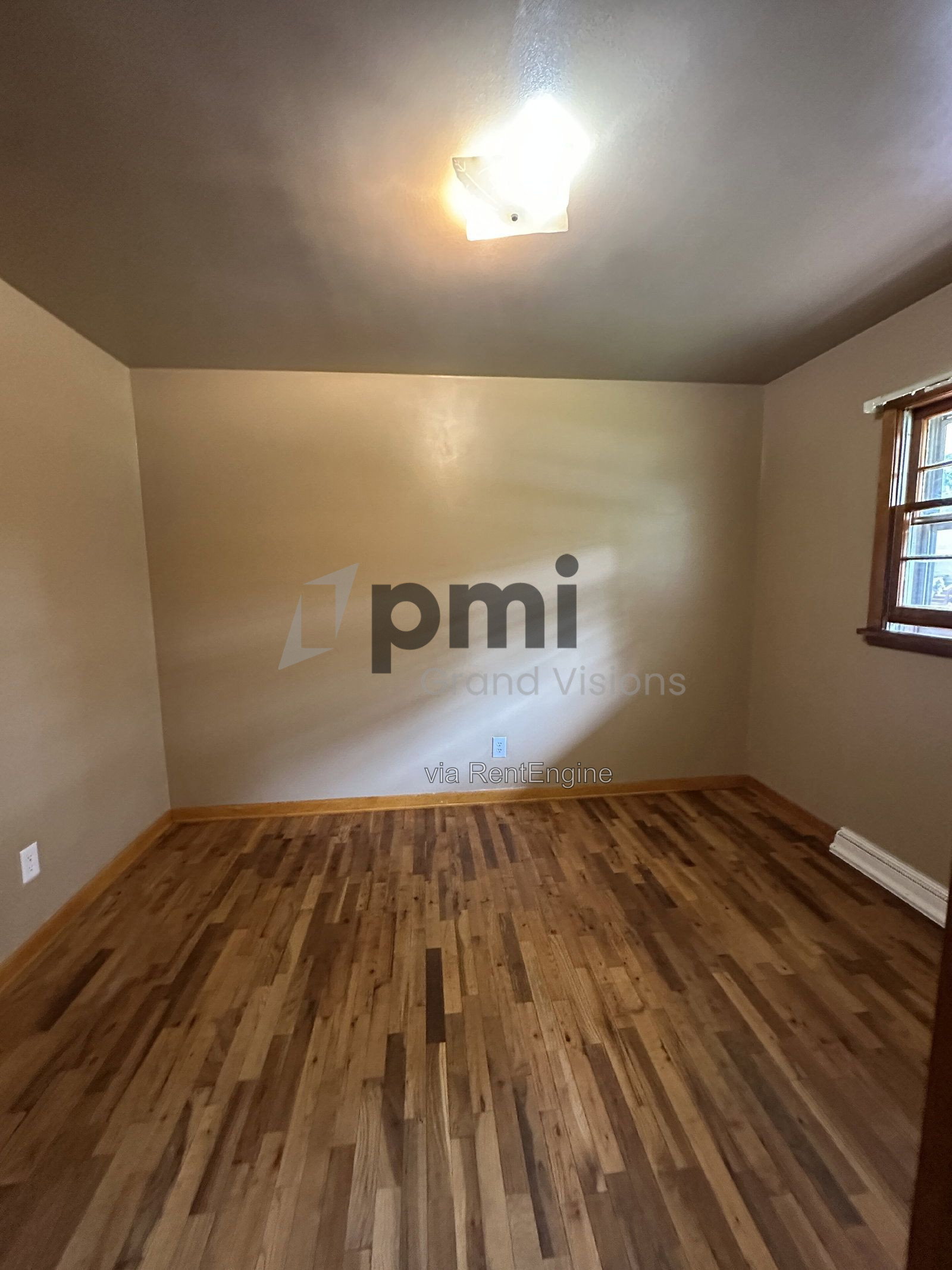 Gallery Image 18