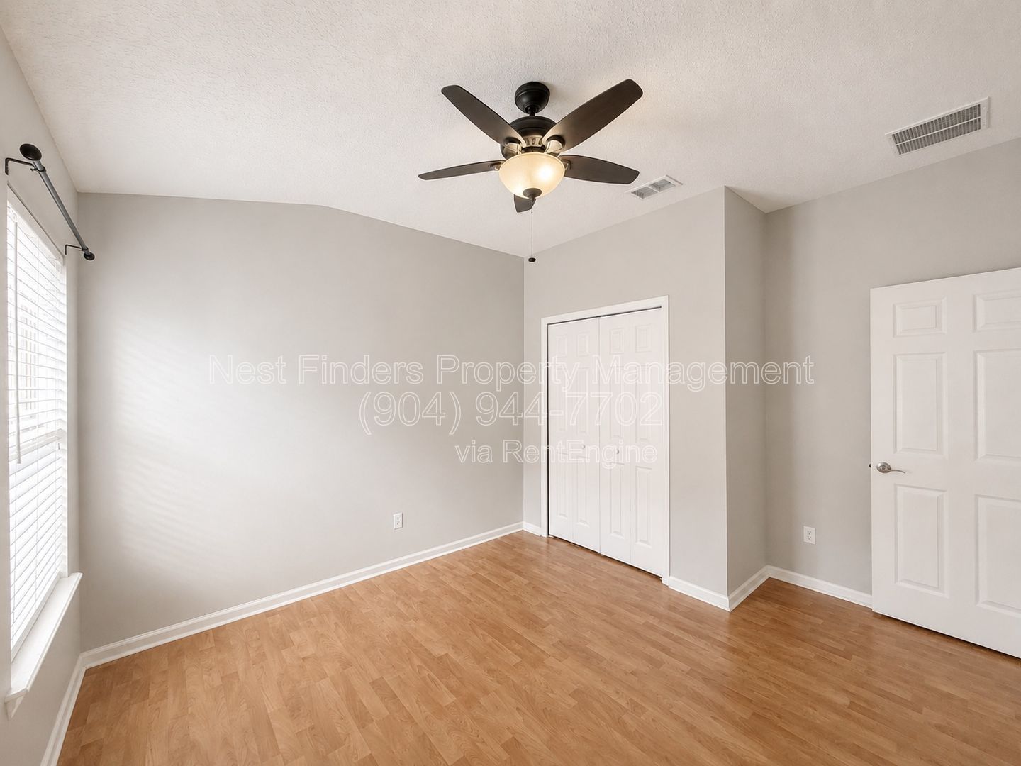 Gallery Image 18