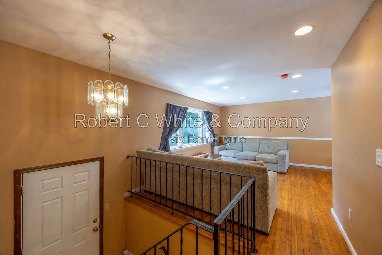 Gallery Image 15