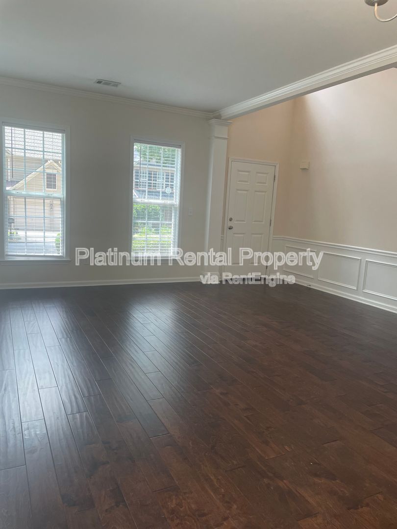 Gallery Image 11