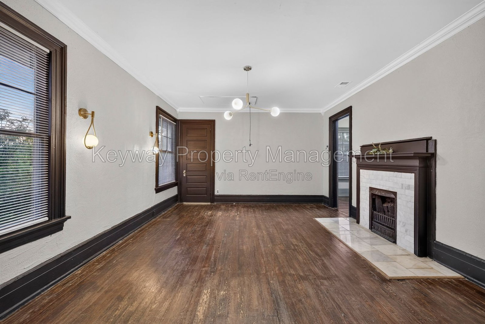 Gallery Image 38